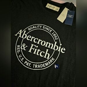 Abercrombie and Fitch mens black t-shirt. Size 2xl. New with tags!